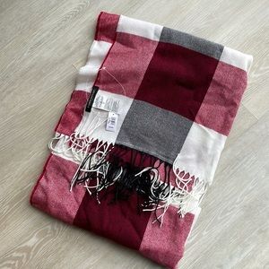 Banana republic checkered scarf